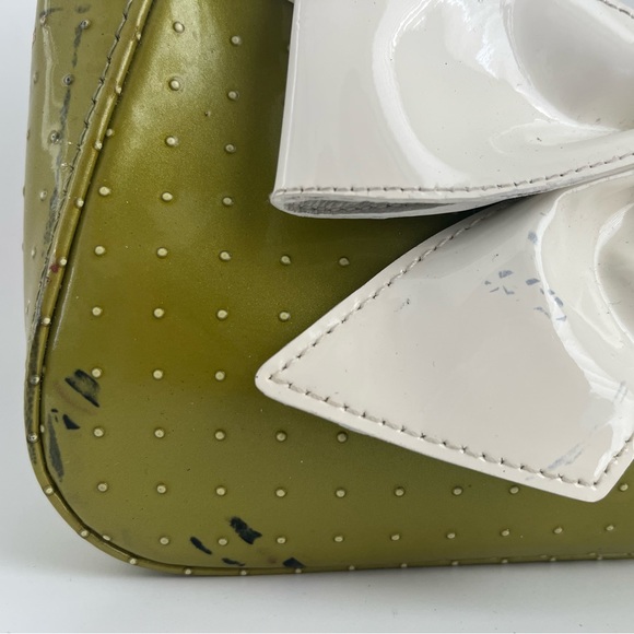 RARE vintage Isabella Fiore ostrich patent leather clutch - Picture 5 of 12